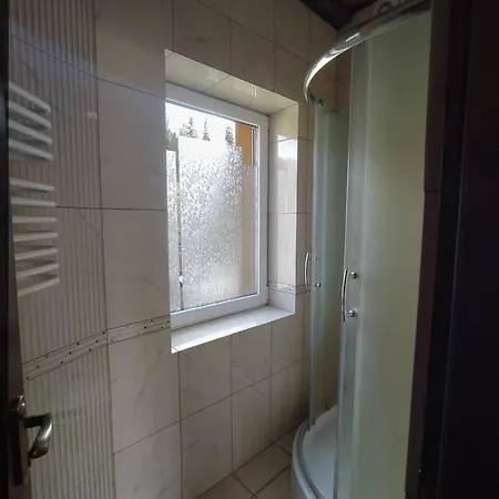 ゲストハウス гірська палітра 3*